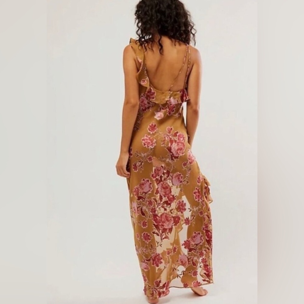 NWT Free People Bed of Roses Slip Gold Wood Combo size Medium